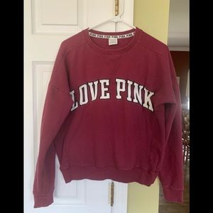 Sweatshirt, maroon color
